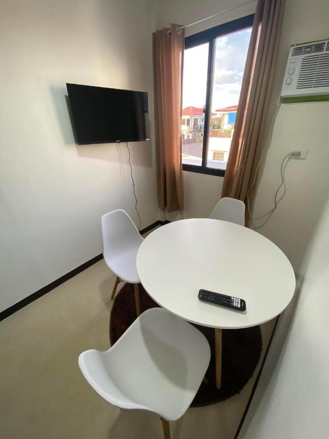 Ma Lourdes Inn- Washington Street Apartment